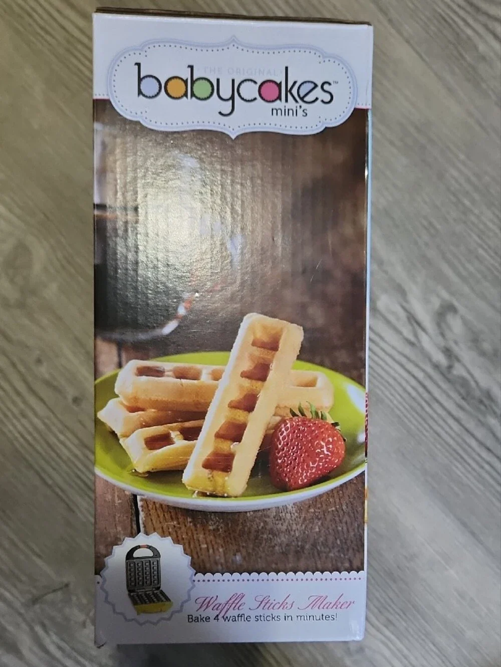 babycakes Mini Yellow Waffle Sticks Maker - Ceramic Coated